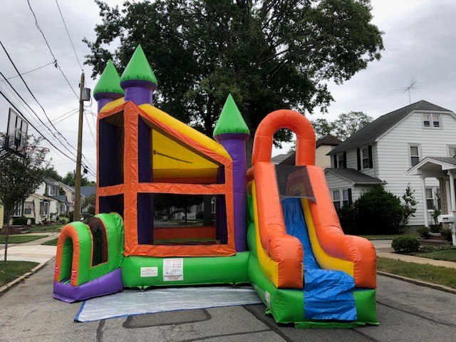 Castle w/ Slide Combo 19x15x16