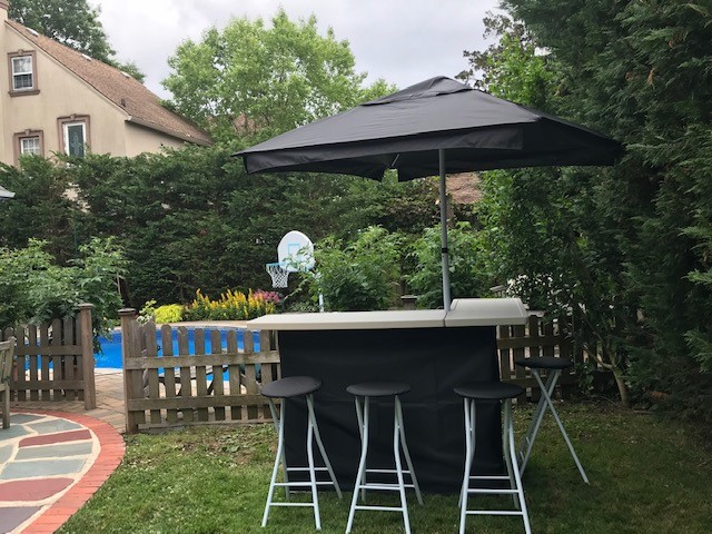 5' Tiki Bar Black with Umbrella and 4 stools